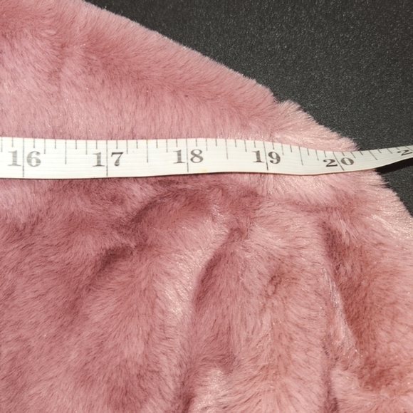 MISS SELFIE DUSTY PINK FAUX FUR JACKET WOMENS SIZE L - Picture 9 of 12